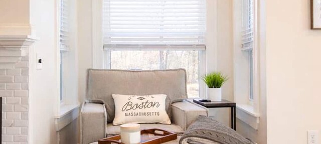 Spacious Renovated Home Minutes to City w/Parking