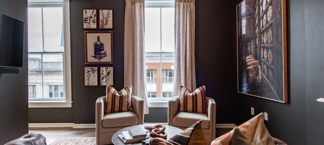 Historic Woodford Buffalo Trace Distil - Sleeps 24