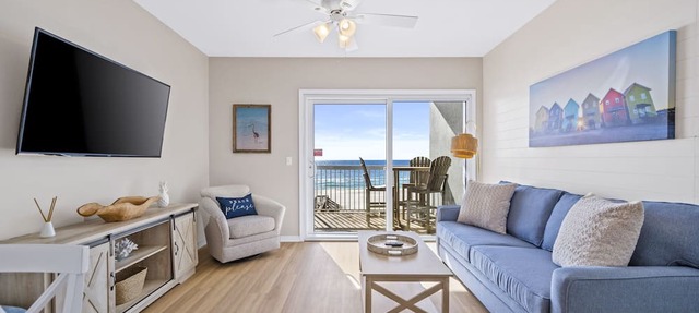 Pet Friendly-Gulf Front-East Corner Unit-2 Pools