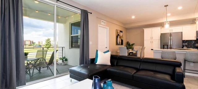 Resort Condo Near Disney + FREE Waterpark | 4721