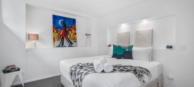 Cosy Cottesloe - One Bedroom - Free Parking - Lindisfarne