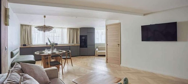 Spacious AC flat Luxembourg St Germain des près