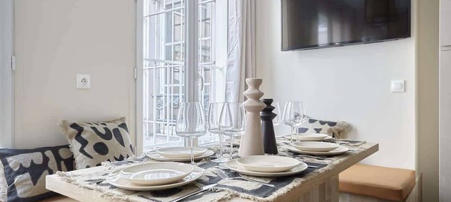 Modern 2 bedrooms apartment Le Marais/Beaubourg