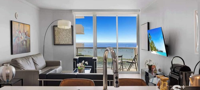 1-BD Condo in Coconut Grove | Water Views
