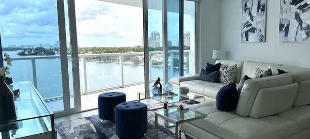 Luxury Oceanfront Condo Rental Bal Harbour Miami, Monthly & Weekly Stays