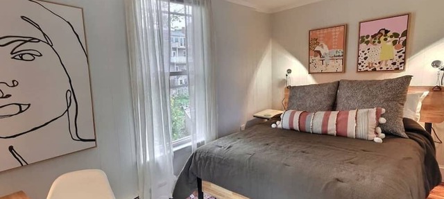 Petit Pad Atop Munjoy Hill+Steps to Eastern Prom!