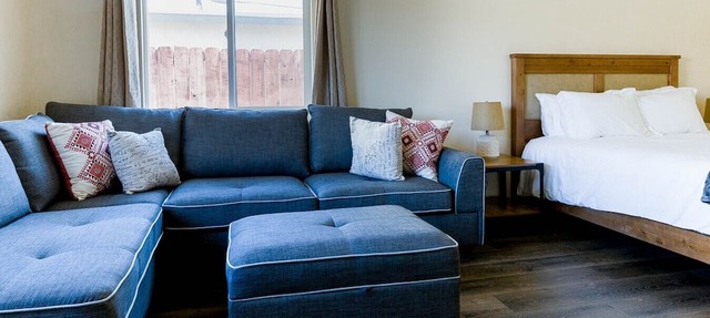 Charming 1BR Farmhouse + Near DTLA #TravelSGV