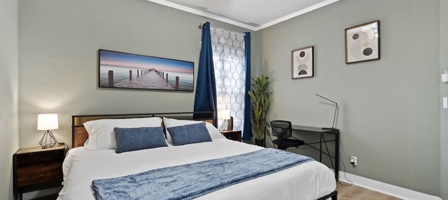 Mins to Shoreline Village - Fire pit - Arcade - Long Beach Summer Getaway!