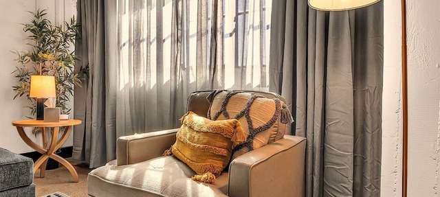 Sunshine & Silos, Luxury Condo in Downtown Waco