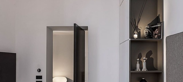 Magnificent apartment in XVI century building.