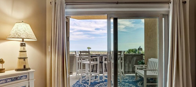 Wonderful Ocean Views, Heated Pool Access