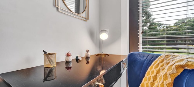 Modern Luxury ☞ King Bed ☞ 1BR in Plaza Midwood