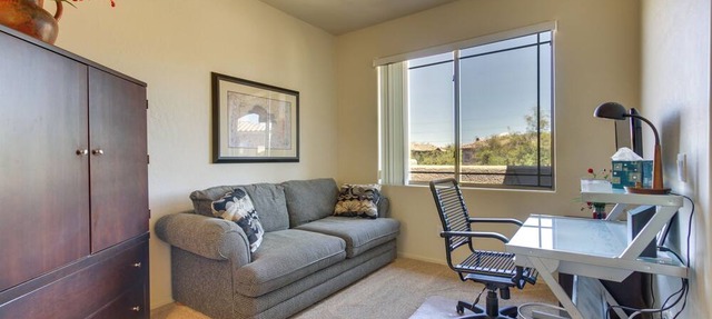 Work or Play! Resort-Style Scottsdale Retreat