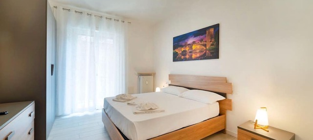 Alloggio con balcone a 500 mt dalla stazione