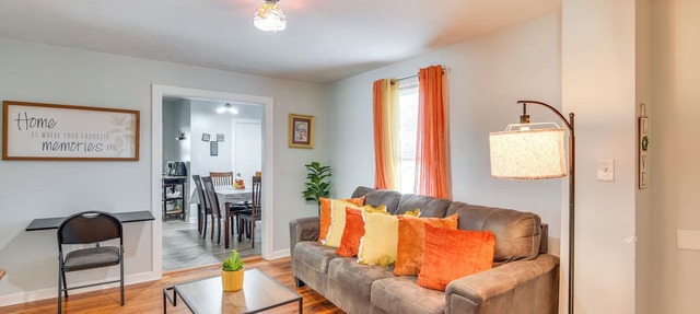 Downtown Brockton Apt < 1 Mi to Local Dining
