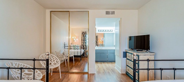 Charming Condo in Paradise Valley!