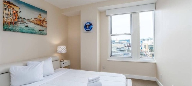 2 BR Fully Furnished Apartment at Penn Quarters - Surrounded by Best Restaurants in Town