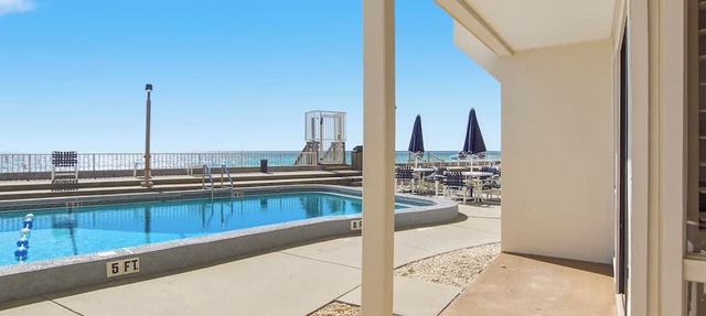 Latitude 16 - Spectacular oceanfront views!1BD/2BA. Sleeps 6