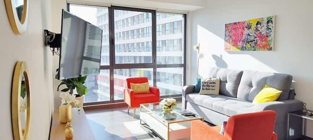 MH City View+Luxurious+Pool +Gym+Park-2BR 2BT