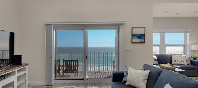 Gulf Front Condo, East End Top Floor