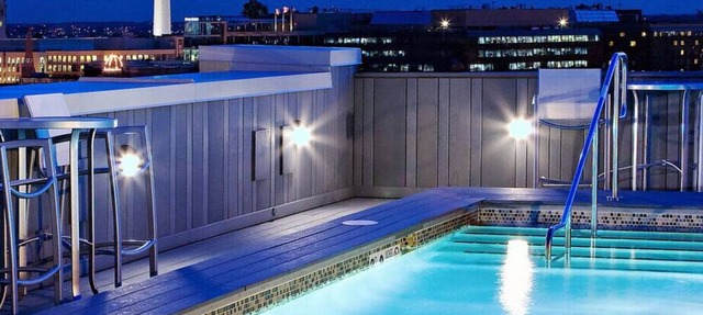 Hip Mount Vernon 1BR w/Pool & Gym, walk to Smithsonian, by Blueground