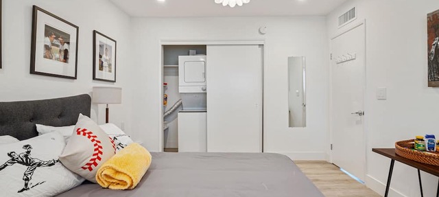 Entire *Retro* Condo in Old Town Scottsdale!