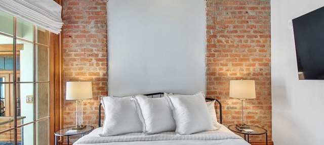 Fab 1838 Garden District 5BR w/Parking & Balcony