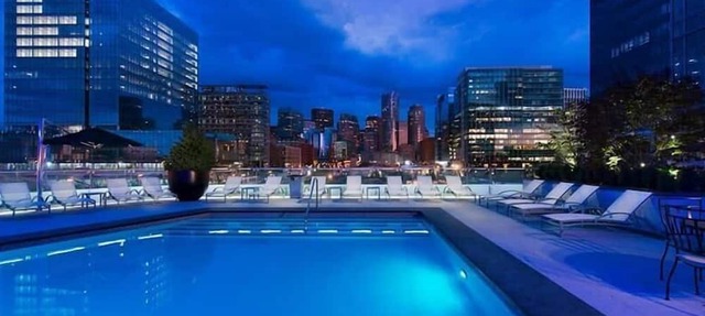 Luxury 1BR | Full Kitchen | Work Desk & WiFi | by GLS