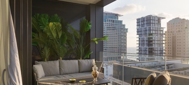 MAMAD Luxury Executive 4BR with Terrace & Sea View by FeelHome