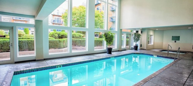 Modern Home in the Heart of Seattle! with Pool!