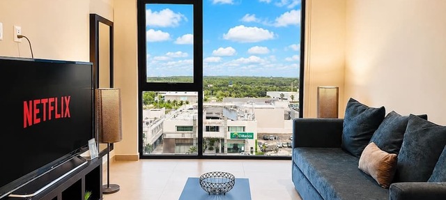 Cancun 1BR | Lagoon View, Pool & Gym