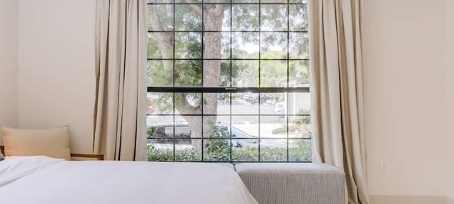 Casa Valerio Unit 6C-Boutique Suite in Downtown Santa Barbara