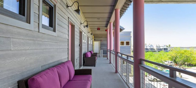 Boutique Hotel Folly Room 2: King Suite with large private balcony in the heart of Folly Beach