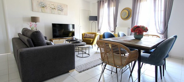 NOVA3 ~ Accommodation for 8 people + garden ~ Near Disney