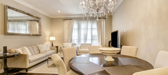 Gorgeous TOP floor corner 2Bedroom/2bath condo Americana at Brand!