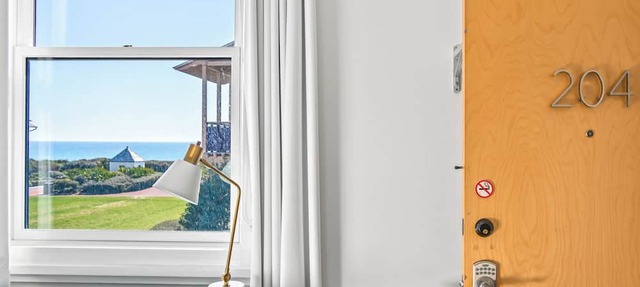 204 Rosemary Beach Inn - Gulf View, Beach Chairs, Complimentary Breakfast + 4 Pools
