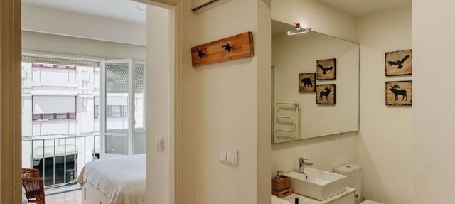 Cozy 1-Bedroom with Private Terrace in Palmela