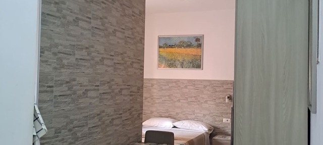 DELUXE STUDIO APARTMENT WITH BALCONY - HOLIDAY HOME IN ROME