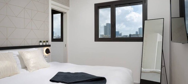 Modern 2 BR near Shouk Hacarmel by HolyGuest