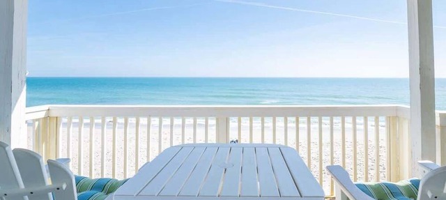 Ocean Dunes 1701