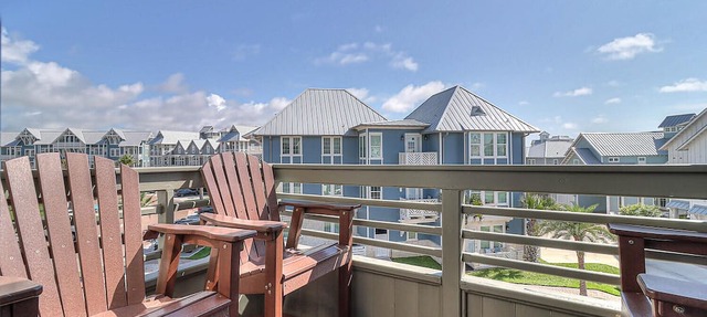 Luxe Condo@Cinnamon Shore w/Gulf Peeks & Access to Countless Amenties!
