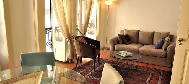 Comfortable and stylish apartment, fully equipped, in Lapa in Lisbon