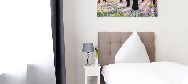 BLISSE West Berlin typically - Grand Apt 5 Bedrooms + 3 bathroom + 3 balcony