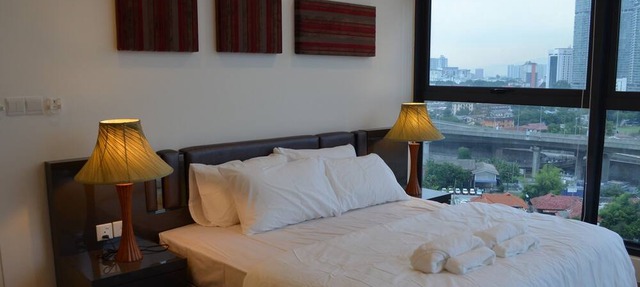Practical Stay For Business Trip(Mirage)