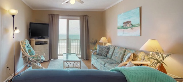 Oceanfront ocean view condo with private W/D & central AC - walk to everything