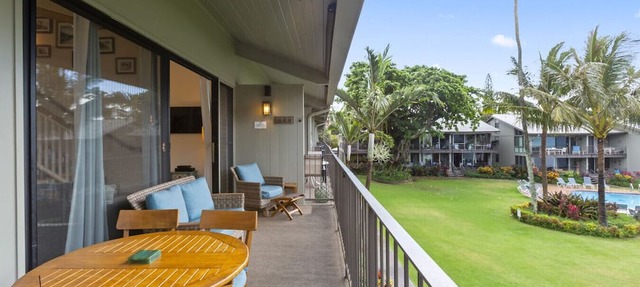 Oceanfront Maui Condo 3BR – Snorkeling with Turtles in Private Cove