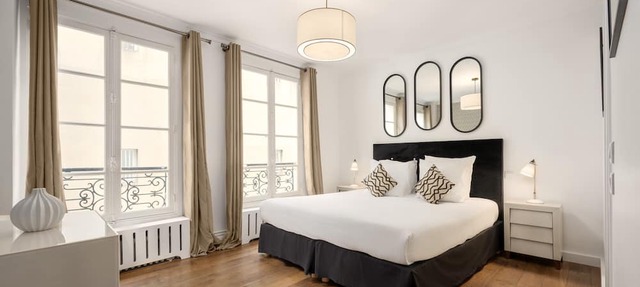 Saint-Germain Chic One Bedroom