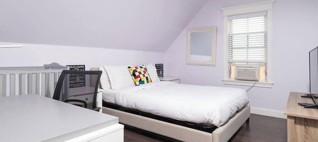 Spacious Modern Luxury Duplex Near Boston & Cambridge - Free Parking