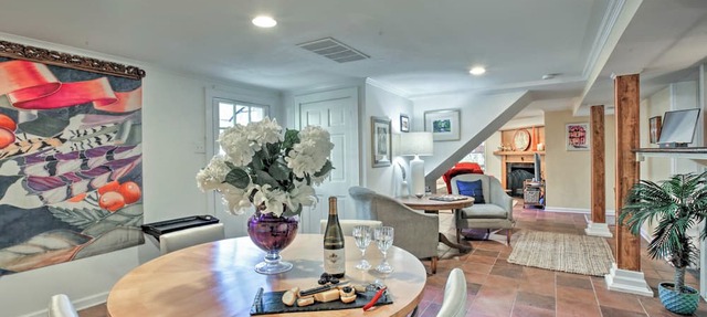 4 Mi to French Quarter: NOLA Apt w/Garden Patio
