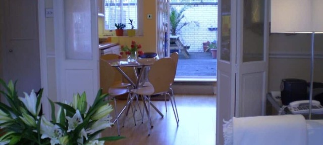 Kensington Sunny Roof Terrace 2 bedrooms 2 bathrooms.